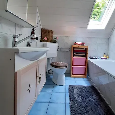 度假居 Jahrhundertreisen *